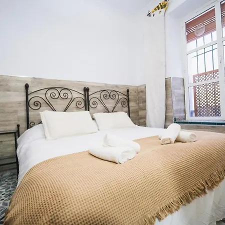 En El Barrio De San Lorenzo, Junto A La Basilica Del Gran Poder Appartement *